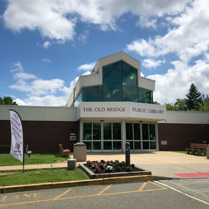 325796462_AASJYrLwqClTCEgM0m-dO14taexX4aUZHWyGAAYJKW0[1]